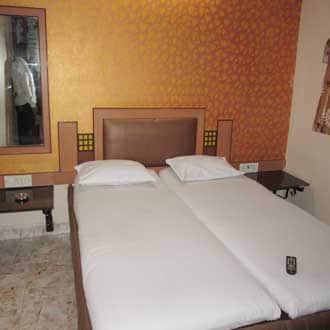 Navrathna Residency Lodging And Boarding, Mumbai 3